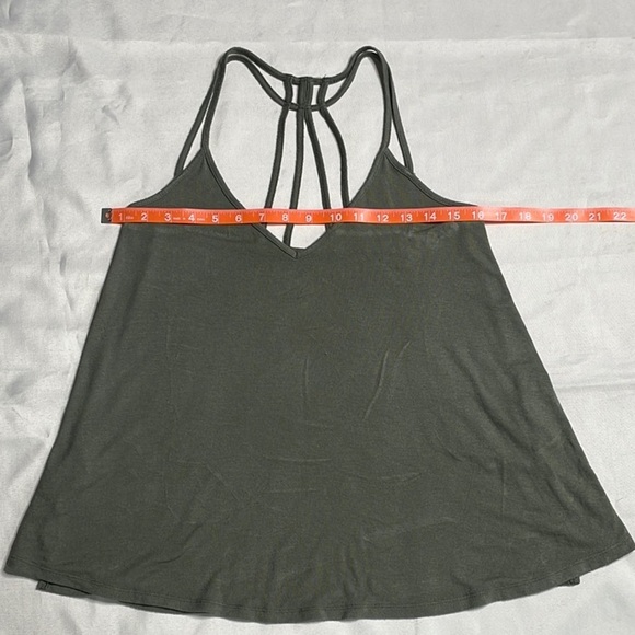 EXPRESS Olive Green Women's Halter Top - Picture 6 of 10